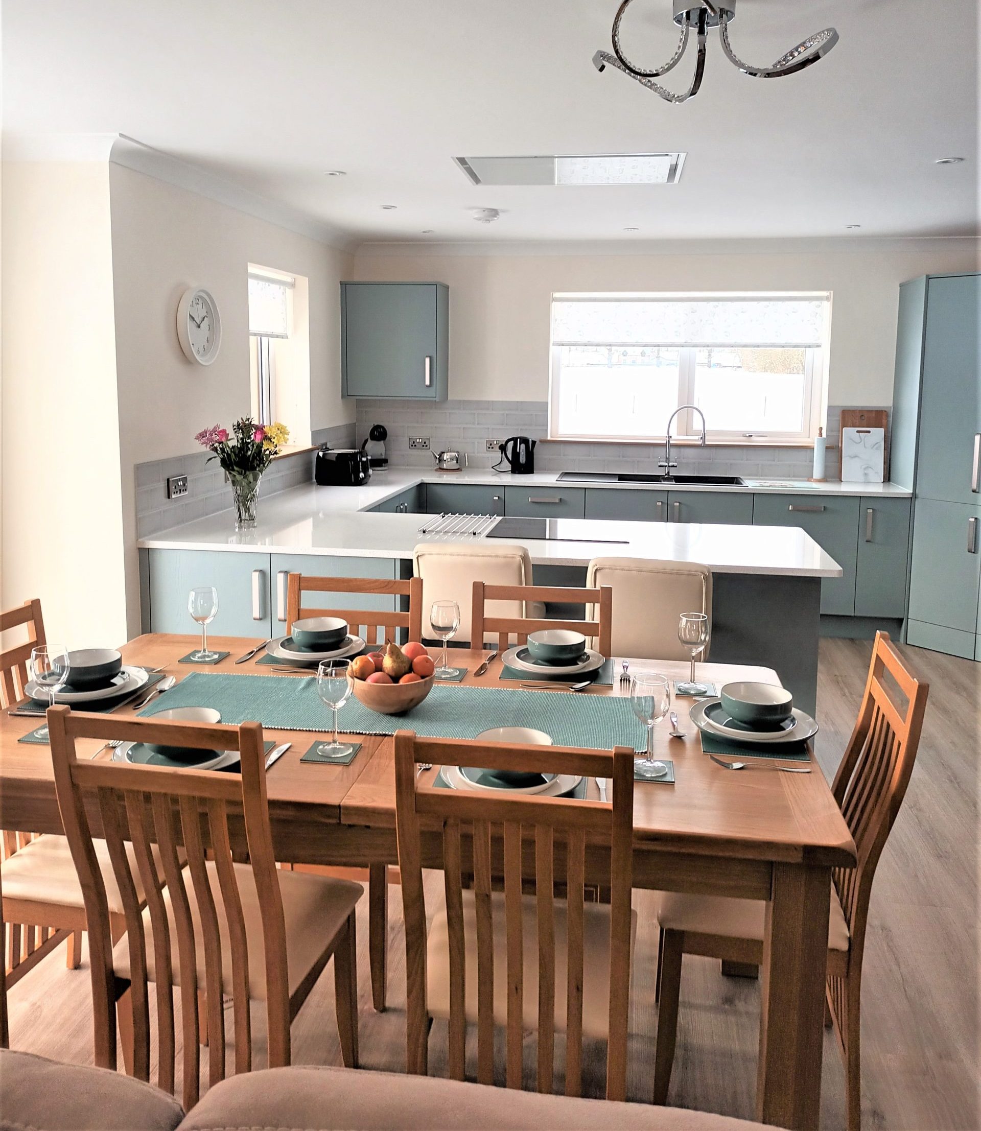 Kitchen diner 2